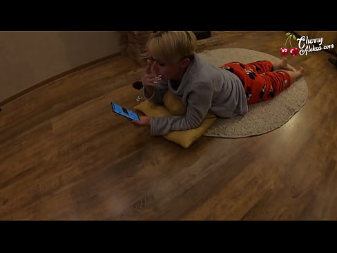 ❤️ 疯狂的金发女郎吸吮巨大的迪克吸吮和反弹它 - 肛门性行为 at us zh-cn.pinkporno.ru❌️❤